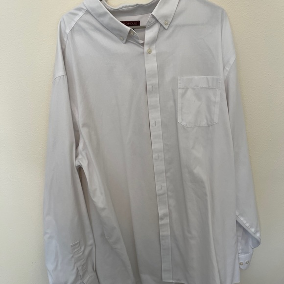 Men’s Redhouse Button Down Shirts - Picture 2 of 3